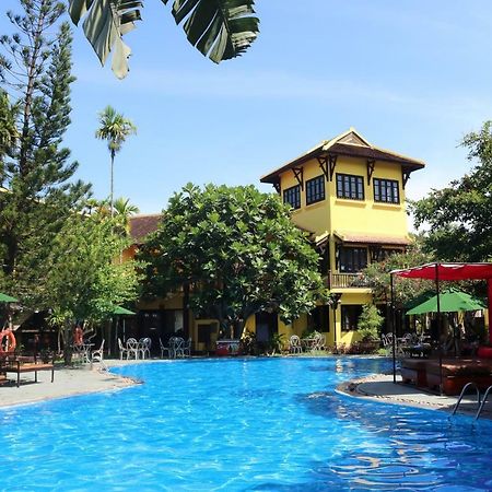 Hoi An Riverside Resort & Spa Exterior foto