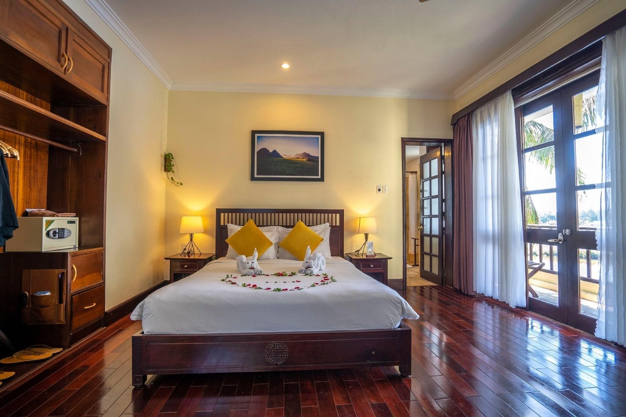 Hoi An Riverside Resort & Spa Exterior foto